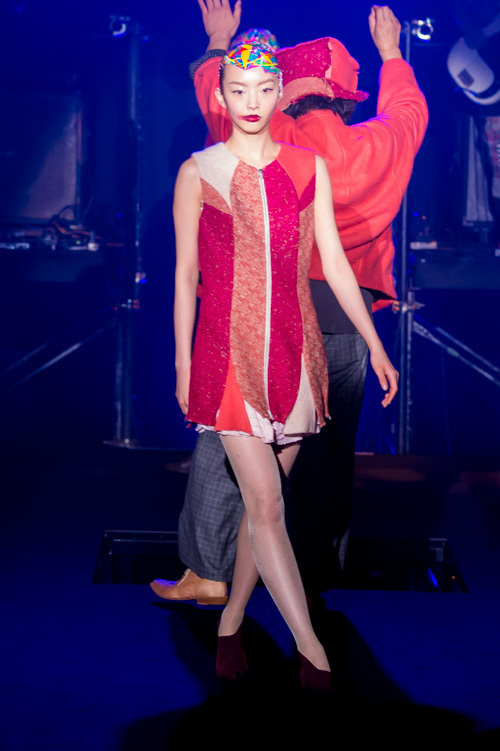 ノゾミ イシグロ オートクチュール(NOZOMI ISHIGURO Haute Couture) 2014-15年秋冬ウィメンズコレクション  - 写真12
