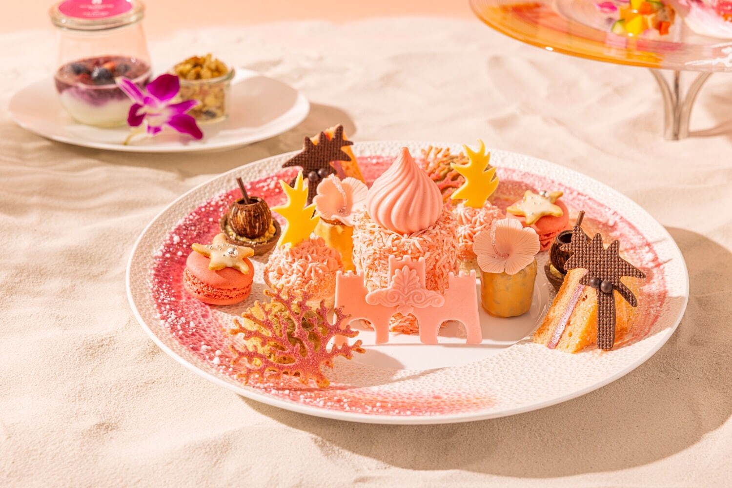 「Sunset Pink Palace Afternoon Tea～Inspired by The Royal Hawaiian～」7,500円～