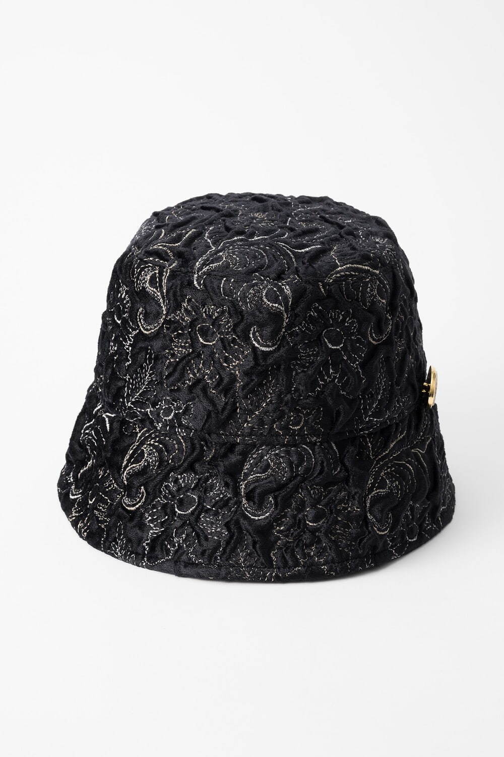 Ice flower embroidery hat 16,500円