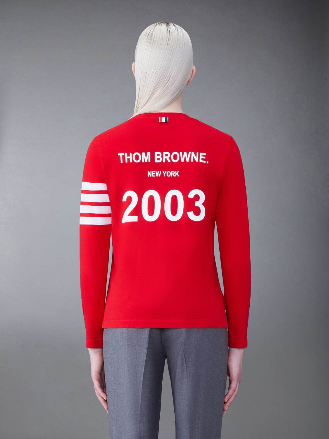 トム ブラウンの設立年“2003”を施した20周年Tシャツ＆ジャケット、伊勢丹新宿店で先行発売｜写真11