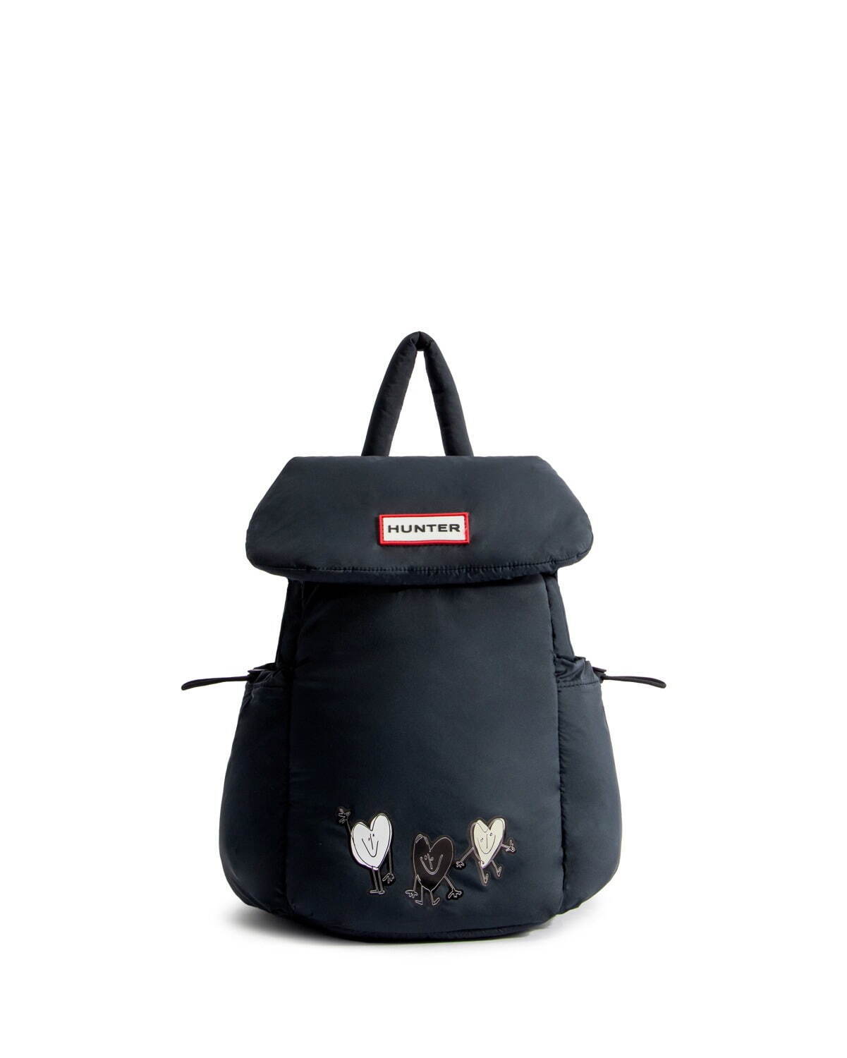 ハンター“ポップなハート”プリントの新作バッグ、柔らかな手触りのパファートート＆バッグパック｜写真2