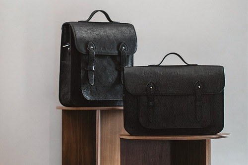 ガンゾ新作バッグ、“重厚感のあるシュリンクレザー”使用のトートバッグ＆サッチェルバッグ