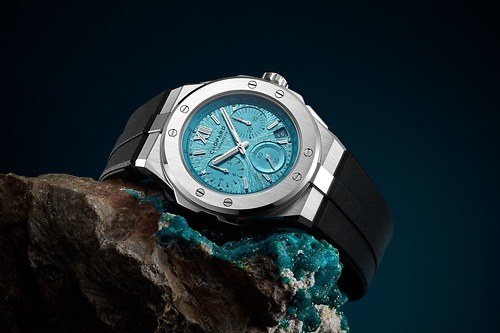 ショパール「アルパイン イーグル」新作メンズ腕時計、“マリタイムブルー”の文字盤×ラバーストラップ