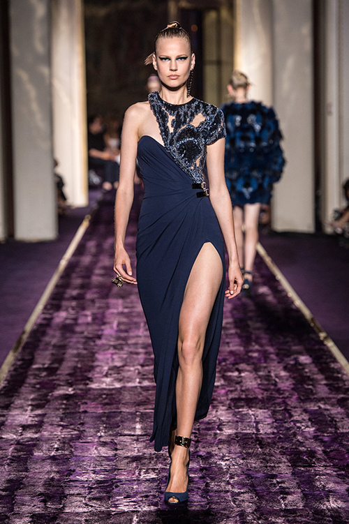 アトリエ ヴェルサーチェ オートクチュール(Atelier Versace Haute Couture) 2014-15年秋冬ウィメンズコレクション  - 写真13