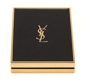 イヴ・サンローランの秋の新作は“レザーへのフェティシズム”を表現|写真2