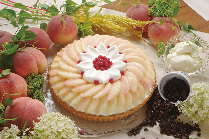 キル フェ ボンの「2014 ピーチ Week！」色とりどり、10種の桃タルトを販売｜写真10