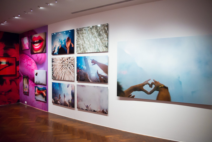 蜷川実花、初のセルフポートレイトを中心とした展覧会を原美術館で開催 - 映像インスタレーションも｜写真17