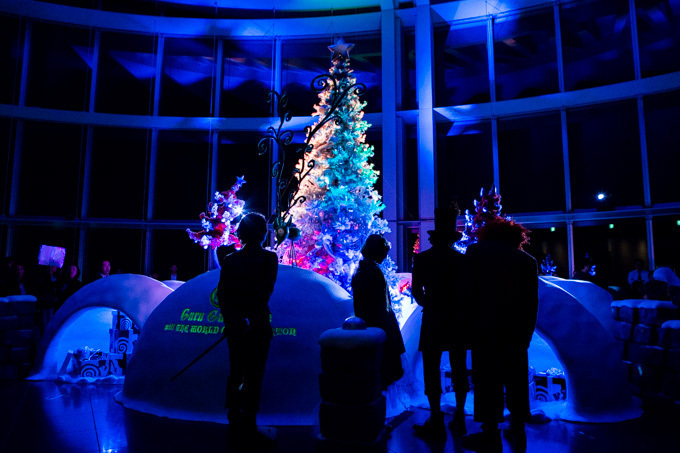 ティム・バートンのツリー＆カフェが出現！「天空のクリスマス」六本木ヒルズ展望台で開催｜写真13