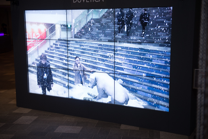 デュベティカ10周年記念、表参道ヒルズに仮想フィッティングや雪山を体感できる巨大スクリーン出現｜写真3