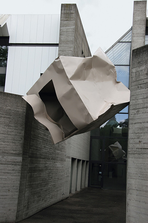 銀座メゾンエルメスで、モニカ・ソスノフスカの日本初個展 -  脱機能化した新たな建築を表現｜写真5