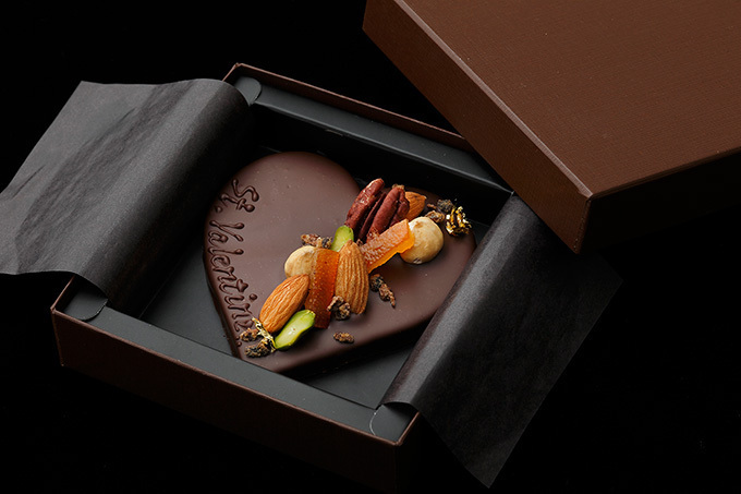 パレスホテル東京のバレンタインデー限定ショコラ - 色鉛筆のような「クレヨン・コロレ」など｜写真5