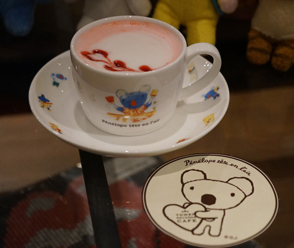 フランス生まれの人気キャラ、ペネロペのカフェがタワレコ渋谷にオープン｜写真3
