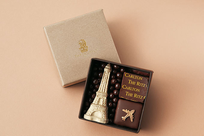ザ・リッツ・カールトン大阪、スーツケース型チョコレートがバレンタイン限定発売｜写真1