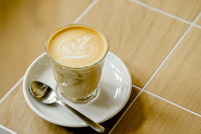 パリ発人気カフェ「クチューム」1杯140円でこだわりコーヒーを提供 - 青山店で1日限定実施｜写真13