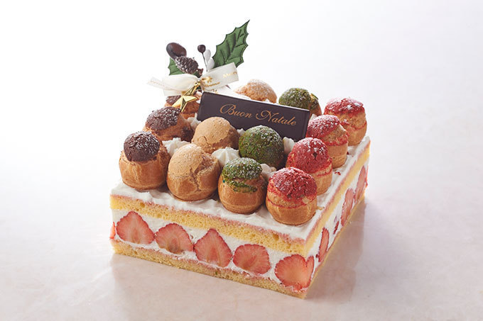 グランド ハイアット 東京、気分を楽しくする華やかなクリスマスケーキ発売｜写真2