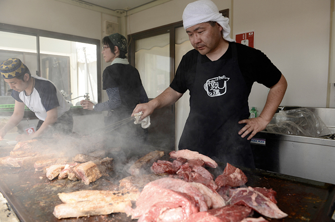 肉フェスが九州上陸「門司港 2015」福岡で開催 - 全国各地の人気店が集結、天神ホルモンも出店｜写真2