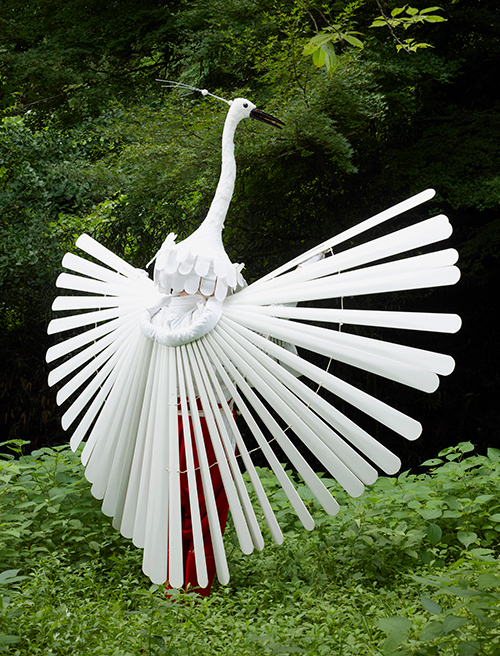銀座メゾンエルメスで、シャルル・フレジェの写真展「YÔKAÏNOSHIMA」日本でとらえた妖怪の姿｜写真3