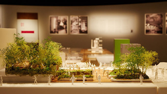 銀座ソニービルの特別展示が開催 - 資料や写真、模型などで振り返える50年の歴史｜写真1