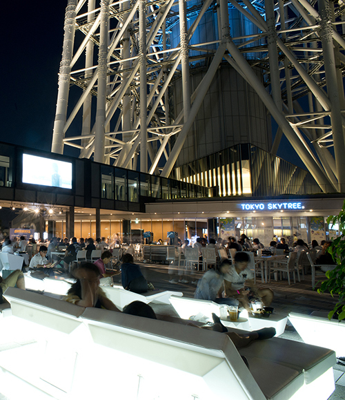 東京スカイツリータウン　見上げるビアガーデン、634個の風鈴に飾られた東京スカイツリー風鈴回廊も｜写真3