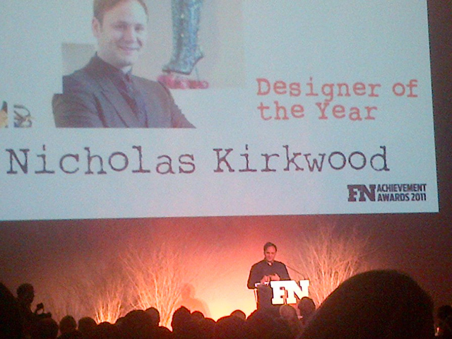 ニコラス・カークウッドが2011年のデザイナー・オブ・ザ・イヤーを受賞｜写真1