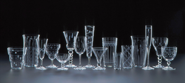 木村硝子店の美しいグラスのコレクションが期間限定でバーニーズ　ニューヨーク全店に登場｜写真1