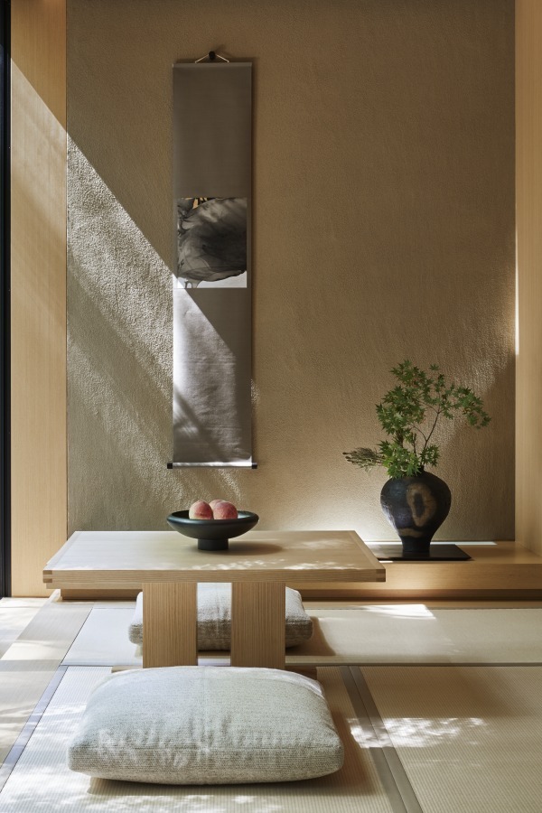 「アマン京都」が京都洛北にオープン - ミニマルなデザインの客室やスパで、自然を味わうリゾート｜写真4