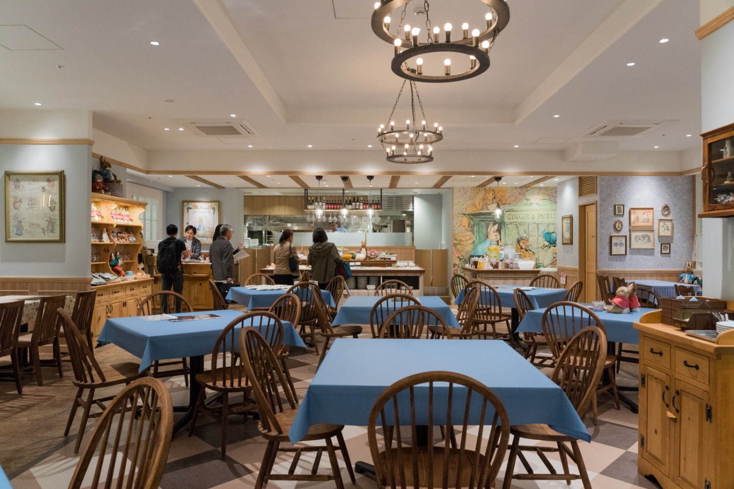 「横浜ハンマーヘッド」食がテーマの商業施設に国内初レストラン＆カフェ、ホテル＆客船ターミナルも｜写真25
