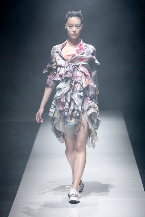 ノゾミ イシグロ オートクチュール(NOZOMI ISHIGURO Haute Couture) 2013年春夏ウィメンズコレクション シルエット - 写真7