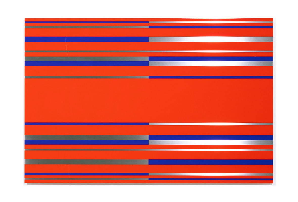 「LINES」2020年 吹付塗装／ステンレススチール／アルミ樹脂複合板 180×240cm