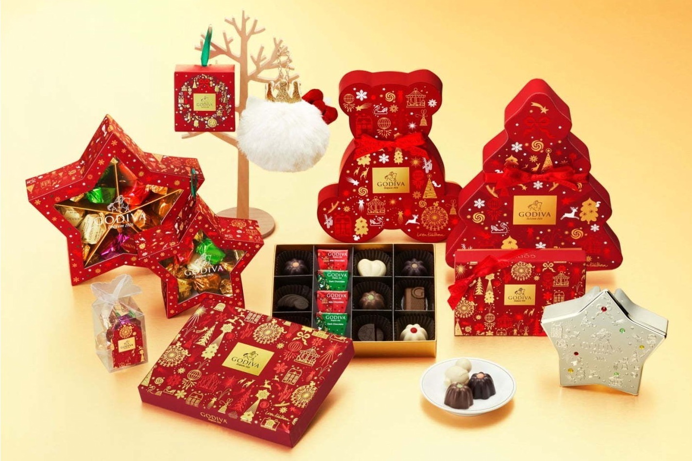 ゴディバのクリスマス限定チョコレート、ガナッシュ入りバンドケーキ型チョコ＆サンタの"ノエル粒"｜写真0
