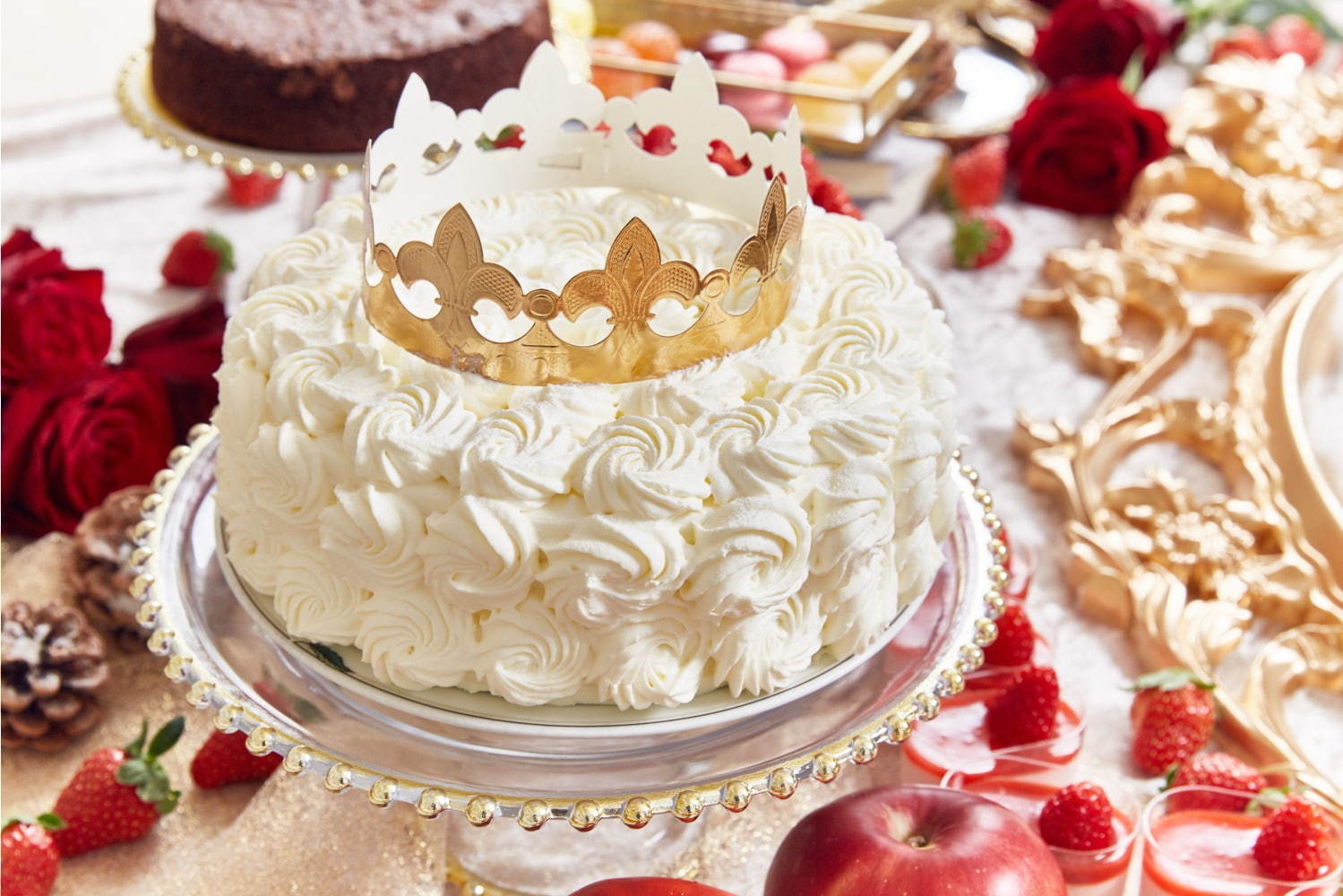 真っ白な白雪姫のケーキ