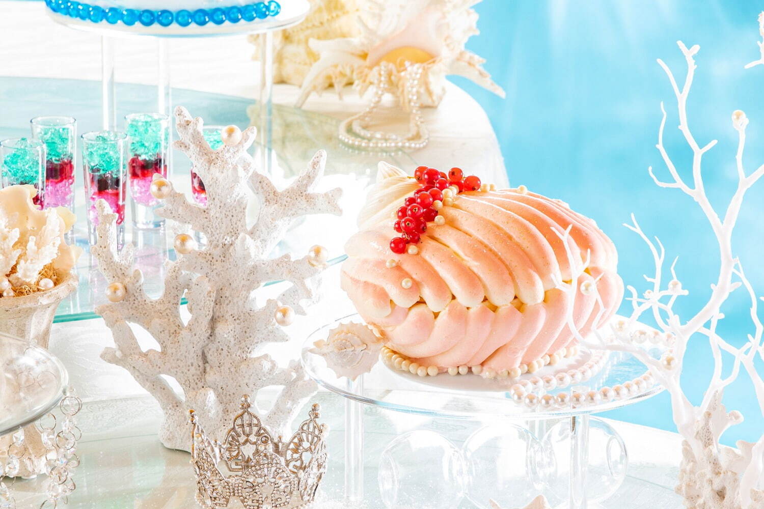 ヒルトン東京“プリンセス・マーメイド”のスイーツビュッフェ、ティアラのムースや巻貝のケーキ｜写真16