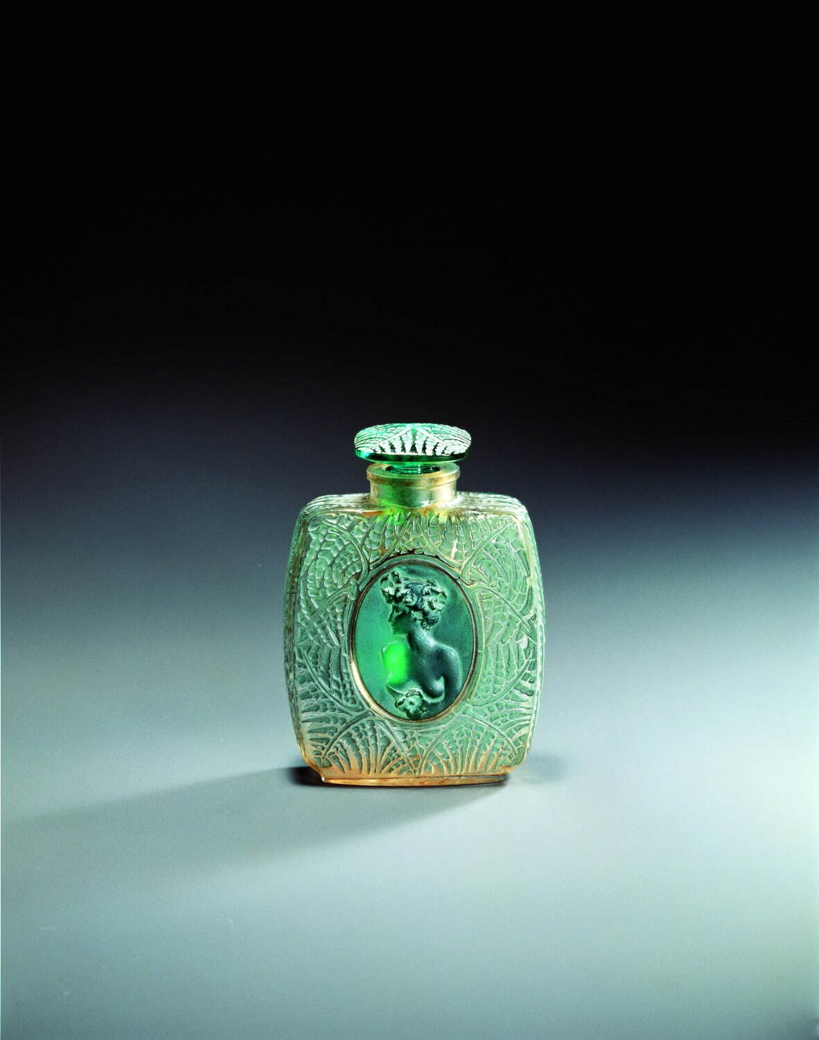 香水瓶《シダ》1912年、北澤美術館蔵、撮影：清水哲郎