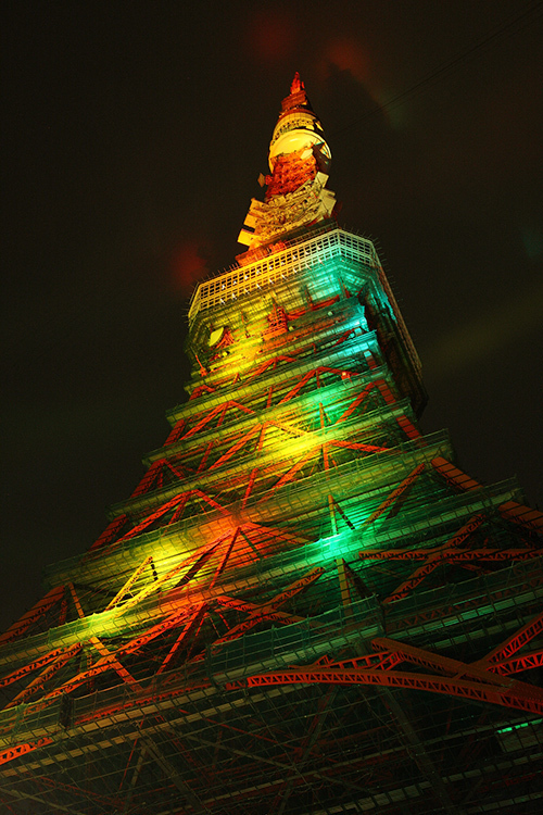 祝 東京タワー55周年！ナイキのフューエルバンド発売記念イベントで、一夜限りの特別ライトアップ｜写真18