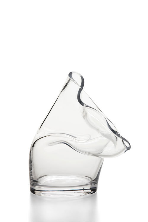 アクネ ストゥディオズが“溶ける”ガラスのアーティなオブジェを限定発売｜写真3