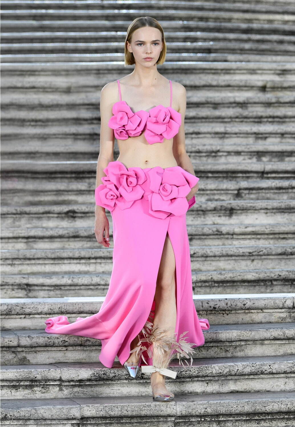 ヴァレンティノ オートクチュール(VALENTINO Haute Couture ) 2022-23年秋冬ウィメンズコレクション  - 写真23