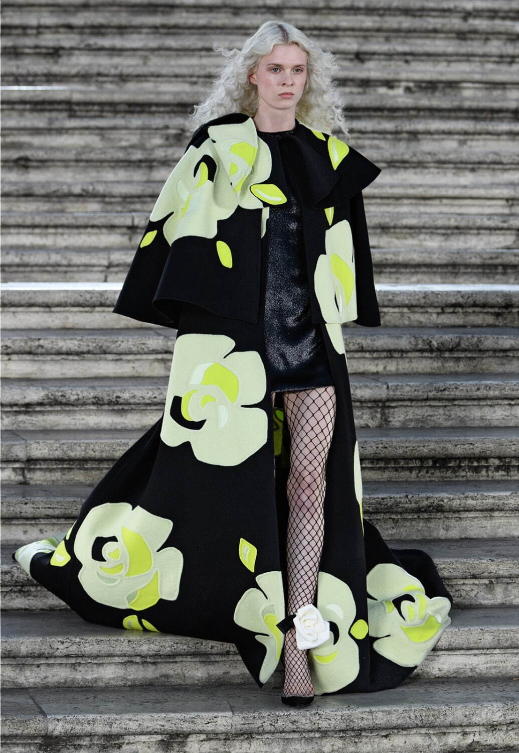 ヴァレンティノ オートクチュール(VALENTINO Haute Couture ) 2022-23年秋冬ウィメンズコレクション  - 写真68
