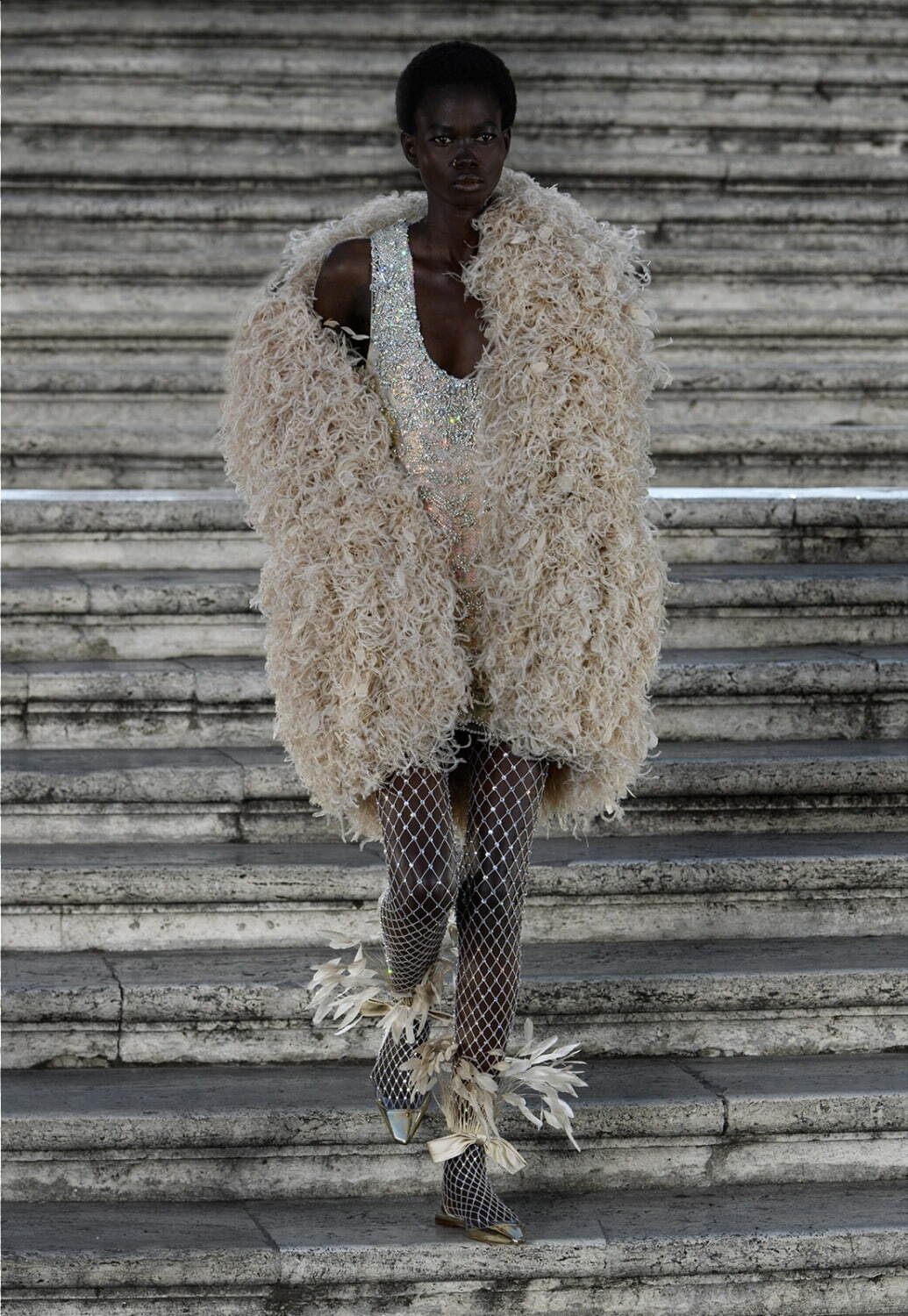 ヴァレンティノ オートクチュール(VALENTINO Haute Couture ) 2022-23年秋冬ウィメンズコレクション  - 写真77