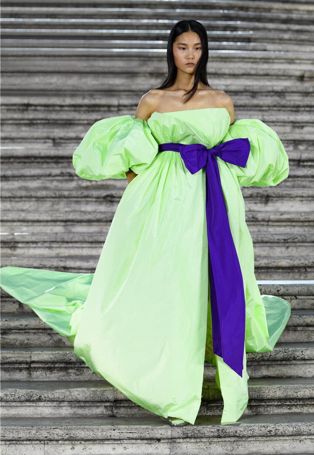ヴァレンティノ オートクチュール(VALENTINO Haute Couture ) 2022-23年秋冬ウィメンズコレクション  - 写真84