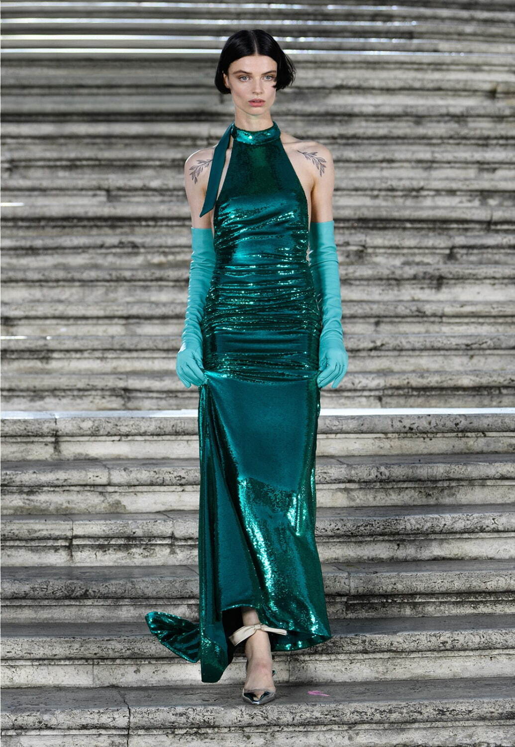 ヴァレンティノ オートクチュール(VALENTINO Haute Couture ) 2022-23年秋冬ウィメンズコレクション  - 写真96