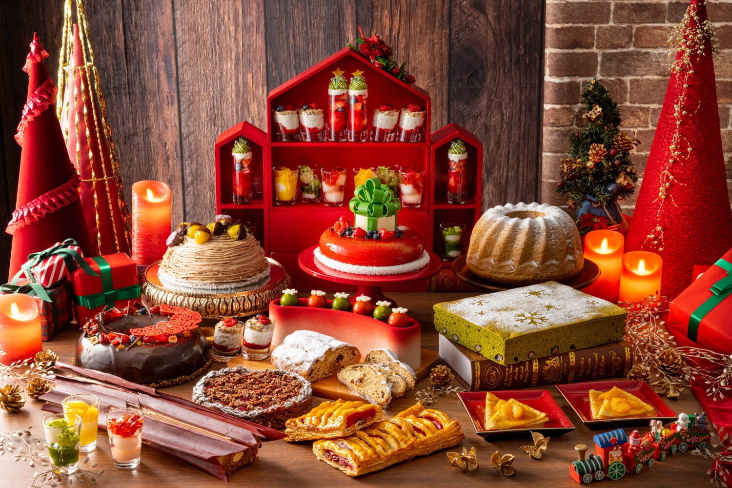 ヒルトン名古屋のクリスマススイーツビュッフェ、アメリカンなリース型チョコケーキなど世界の伝統スイーツ｜写真1