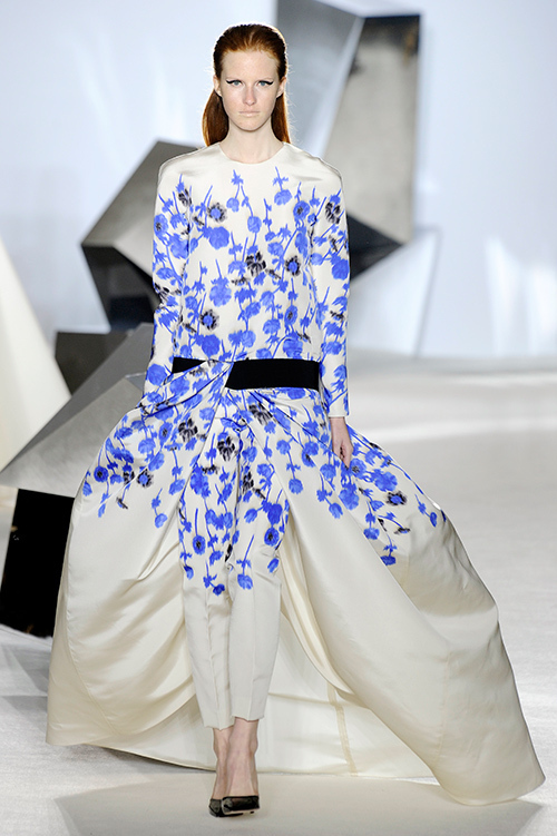 ジャンバティスタ ヴァリ オートクチュール(GiAMBATTiSTA VALLi Haute Couture) 2014年春夏ウィメンズコレクション  - 写真27