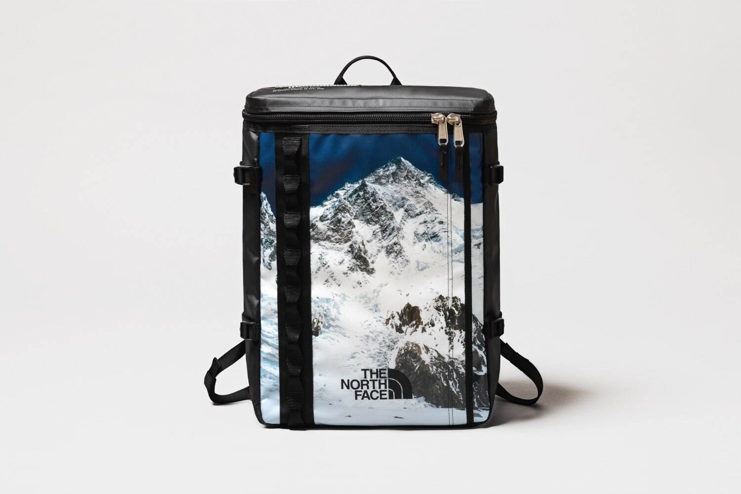 ザ・ノース・フェイス新作バッグ、写真家・石川直樹の登頂写真をプリントしたボックス型バッグ｜写真2