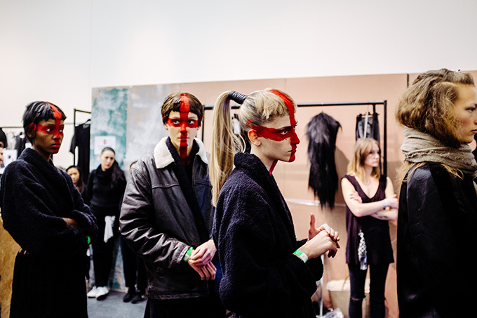 ガレス ピュー(Gareth Pugh) 2015-16年秋冬バックステージ - 写真31