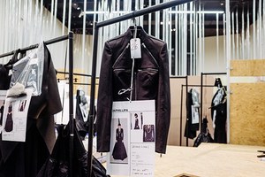 ガレス ピュー(Gareth Pugh) 2015-16年秋冬バックステージ - 写真17
