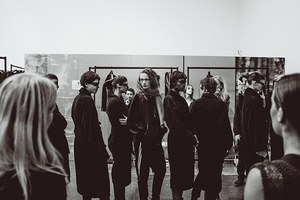 ガレス ピュー(Gareth Pugh) 2015-16年秋冬バックステージ - 写真28