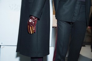 ジバンシィ バイ リカルド ティッシ (Givenchy by Riccardo Tisci) 2016-17年秋冬 バックステージ - 写真11