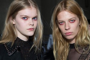 ジバンシィ バイ リカルド ティッシ (Givenchy by Riccardo Tisci) 2016-17年秋冬 バックステージ - 写真7