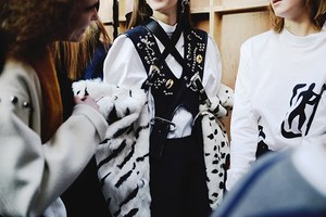 トーガ(TOGA) 2016-17年秋冬 バックステージ - 写真10