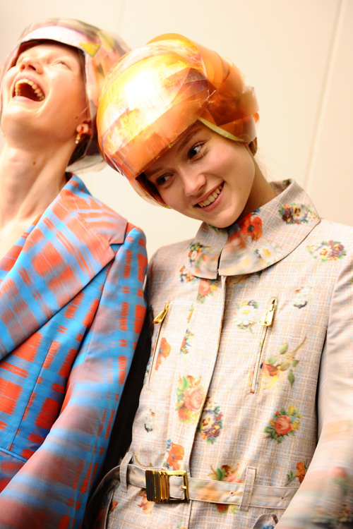 アンリアレイジ(ANREALAGE) 2012-13年秋冬 バックステージ - 写真16